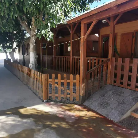 Con Piscina En Privado Cerca De La Playa De Torre Del Mar Ideal Familias Holiday home