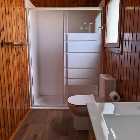 Con Piscina En Privado Cerca De La Playa De Torre Del Mar Ideal Familias Holiday home